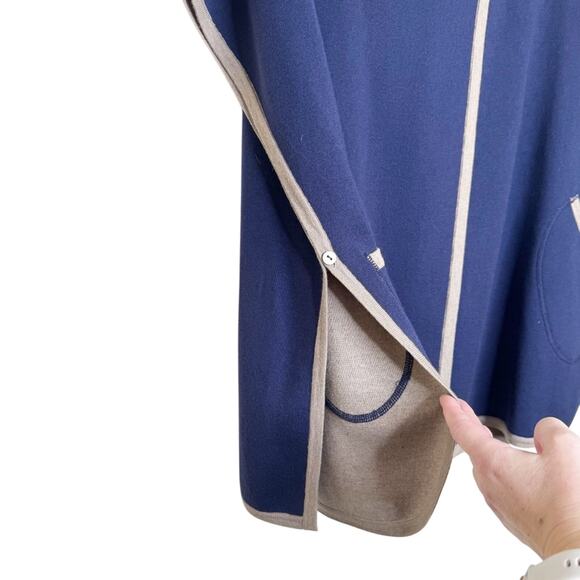 Double R Double Faced Silk/ Cashmere Poncho Navy Camel Size M - Picture 4 of 12